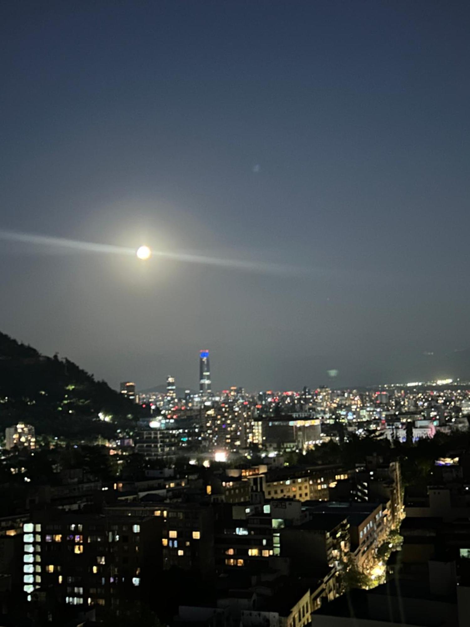 Espectacular Loft En Bellas Artes Con Vista A La Cordillera Santiago de Chile Zewnętrze zdjęcie